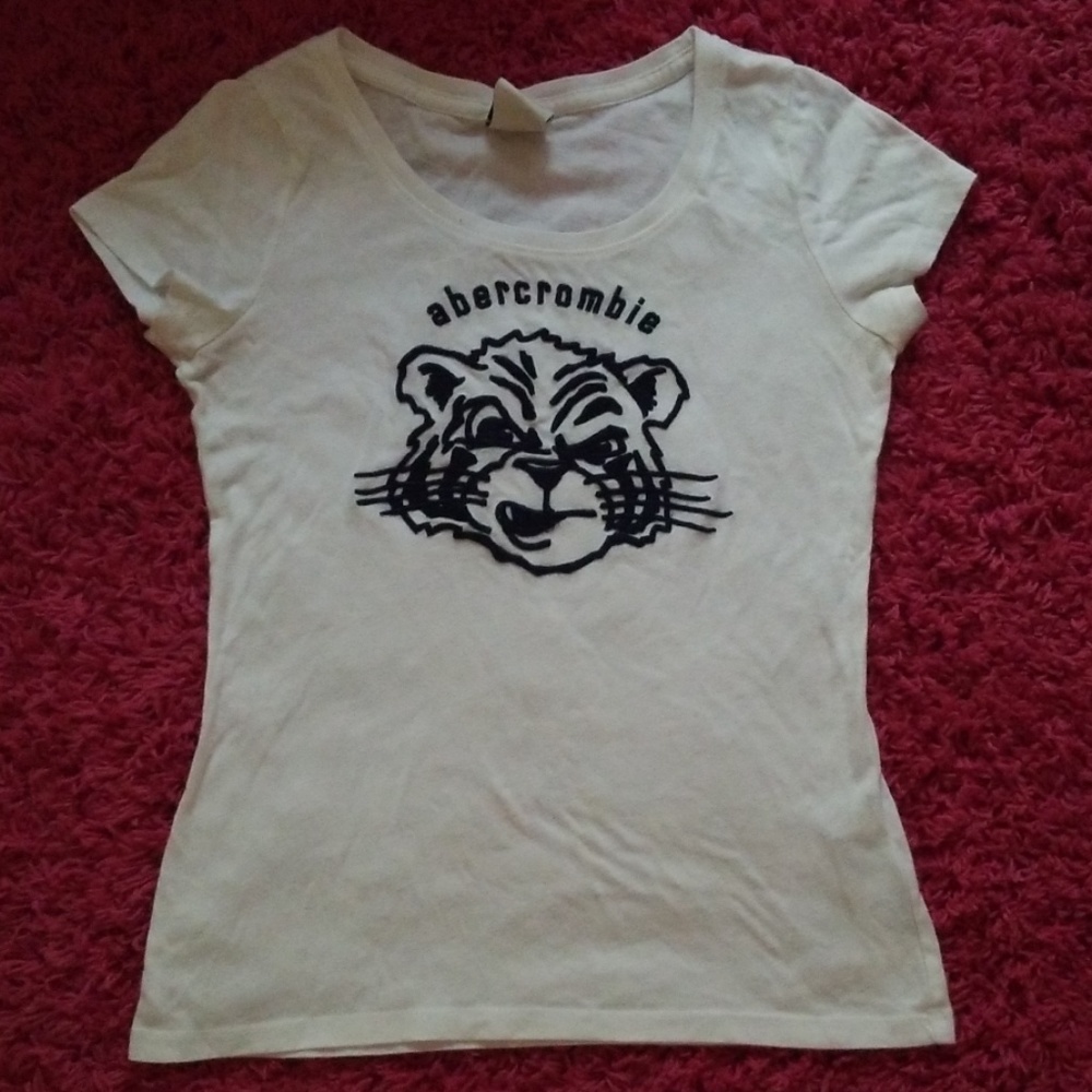 Abercombie T-shirt